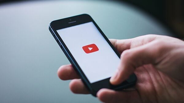 <br />
В сети разгорелись споры из-за нового правила YouTube<br />
